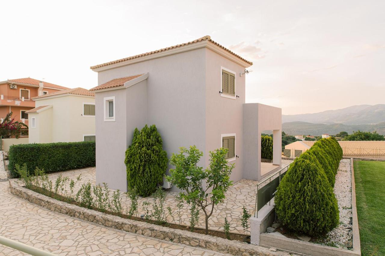 Vasilopoulos Residences - Villa Emelia With Shared Pool Argostolion Exterior foto