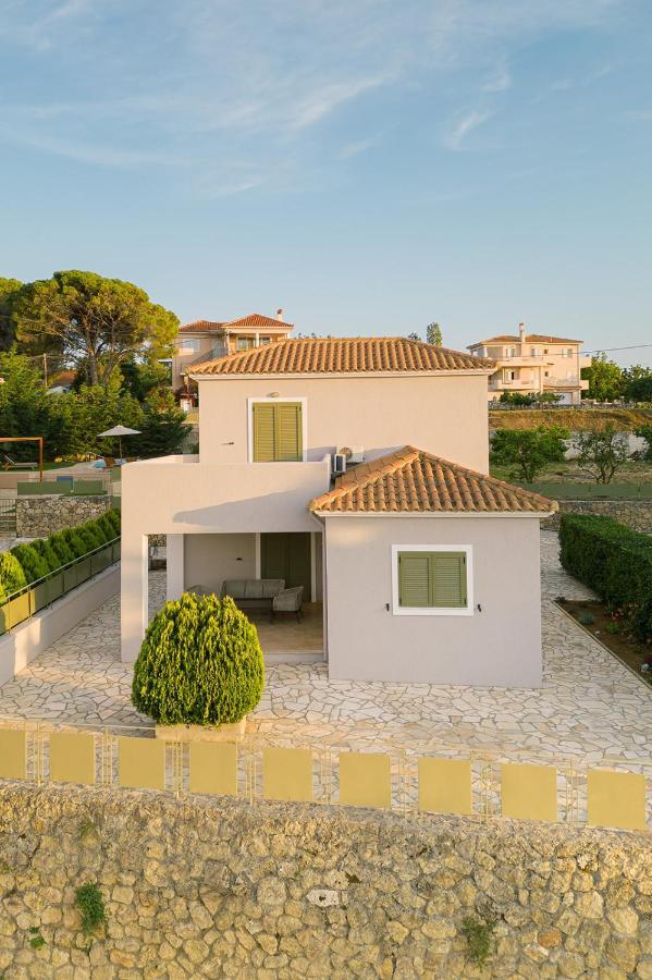 Vasilopoulos Residences - Villa Emelia With Shared Pool Argostolion Exterior foto