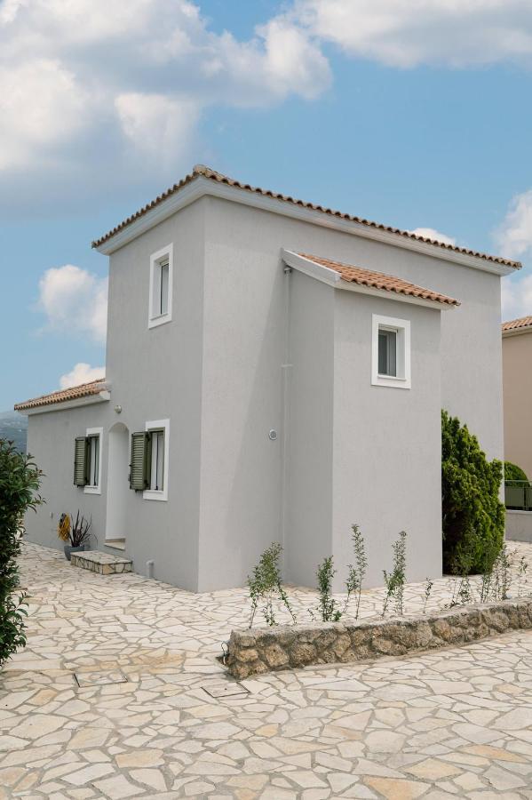 Vasilopoulos Residences - Villa Emelia With Shared Pool Argostolion Exterior foto
