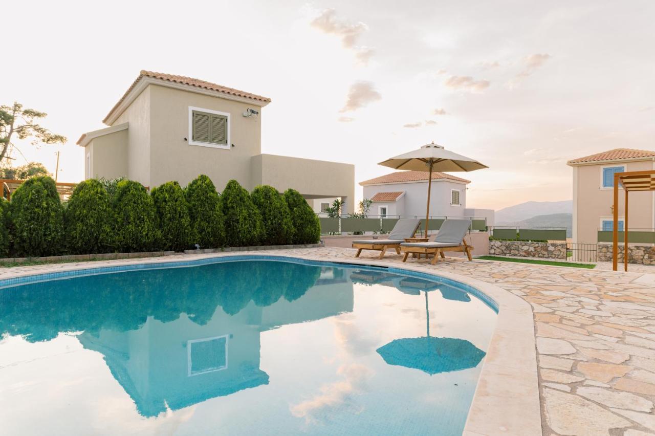 Vasilopoulos Residences - Villa Emelia With Shared Pool Argostolion Exterior foto
